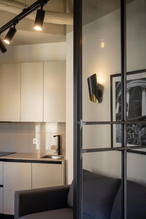 Home4U, Plaza Nueva 1 Гранада Экстерьер фото