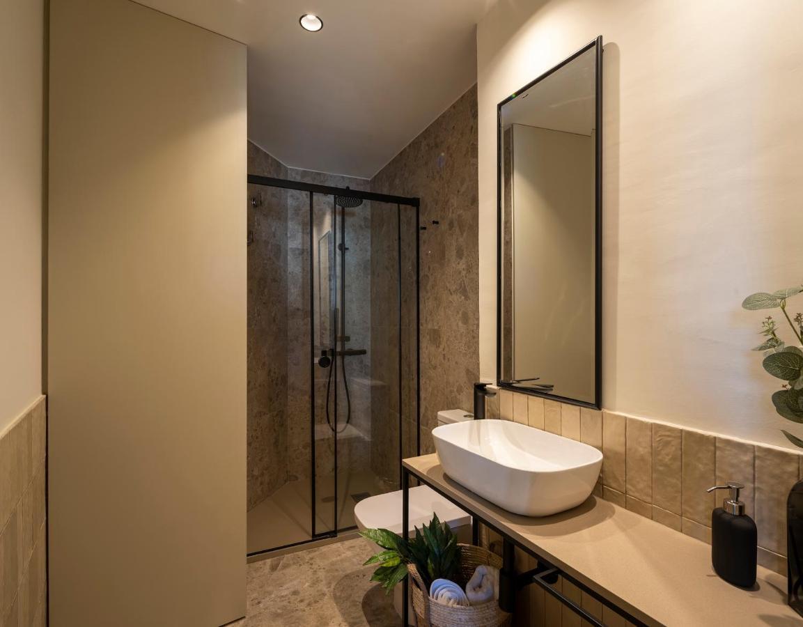 Home4U, Plaza Nueva 1 Гранада Экстерьер фото